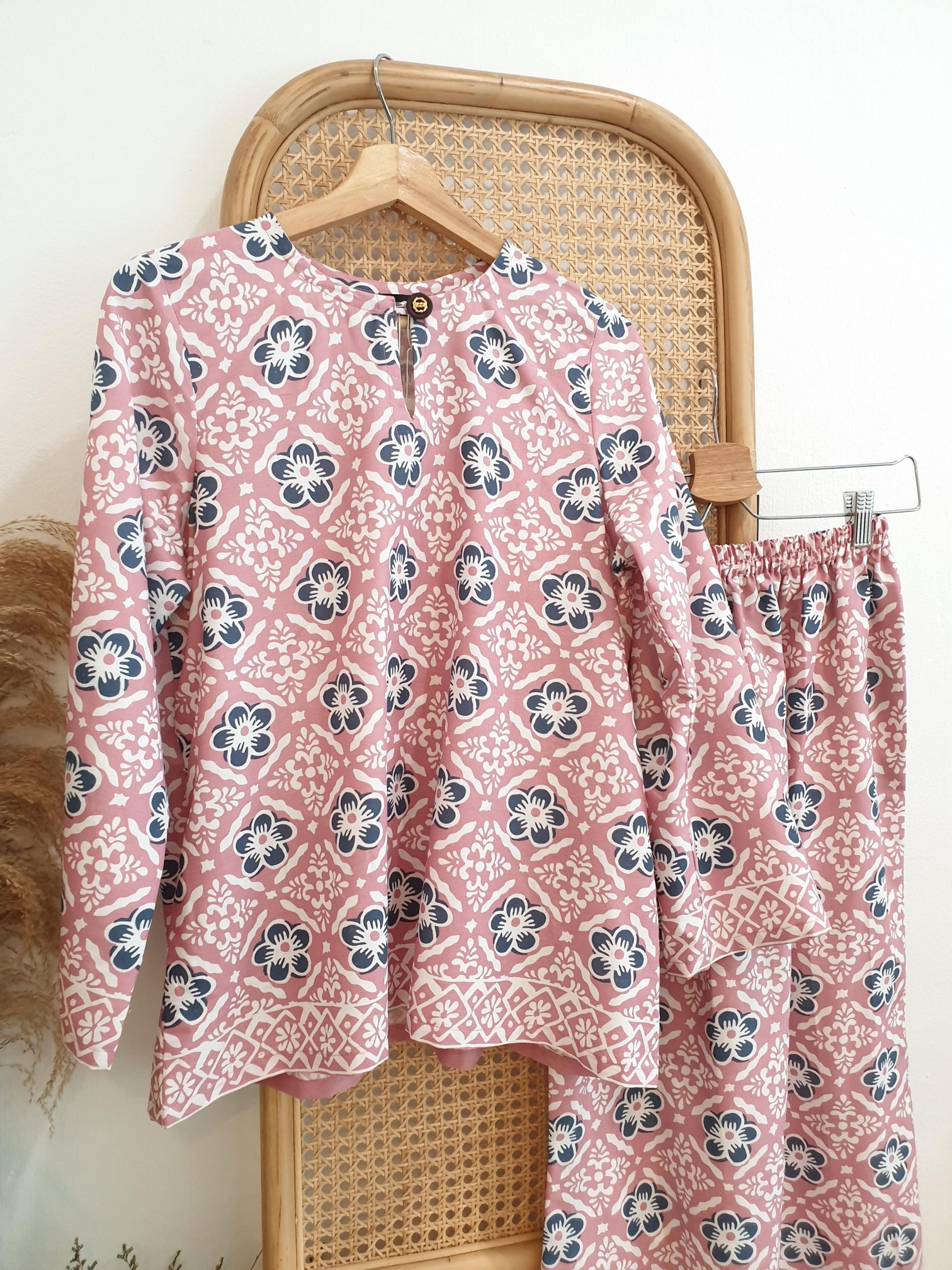 0CCAC836-82FF-4003-B0F0-627C7885CBAF