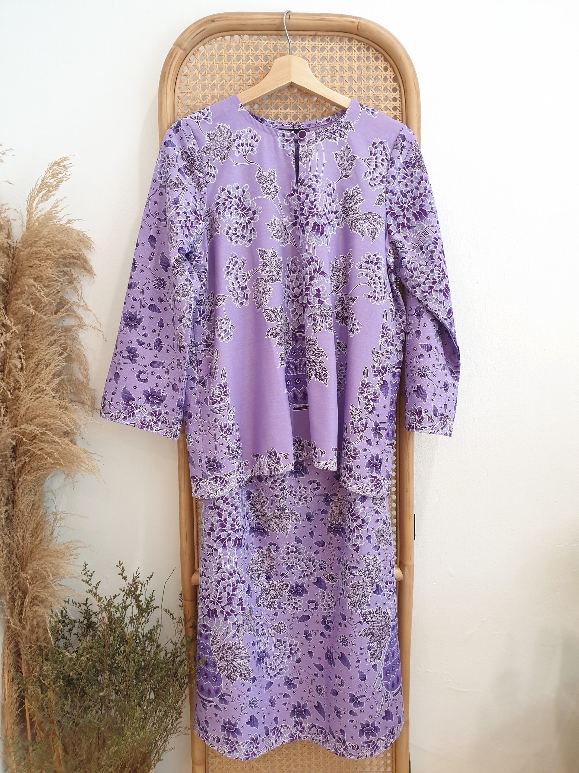 65CB7212-744B-4F5B-BB67-39D26890AB65