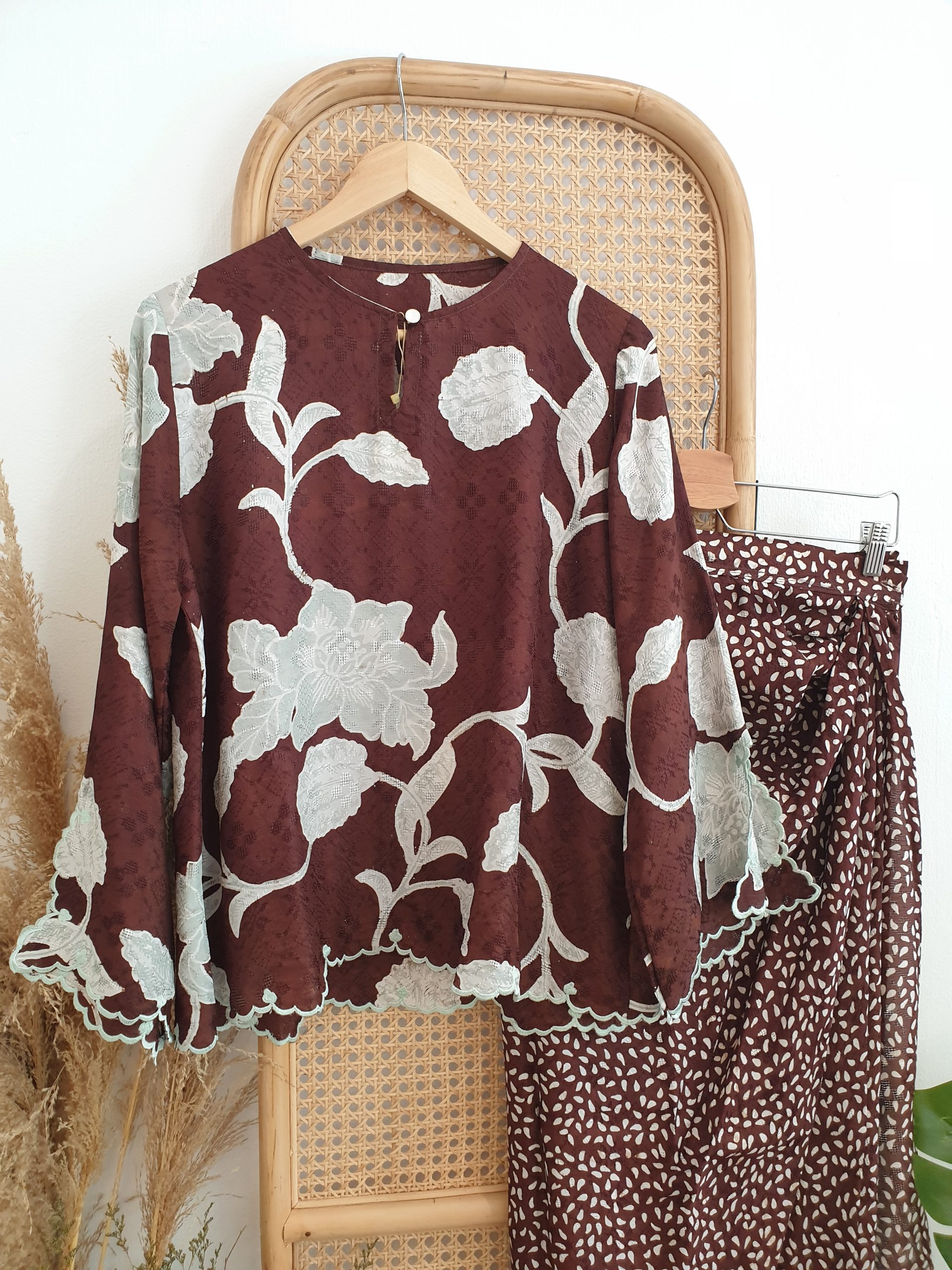 774053F1-B987-4DEE-87AA-FE6D3B447228