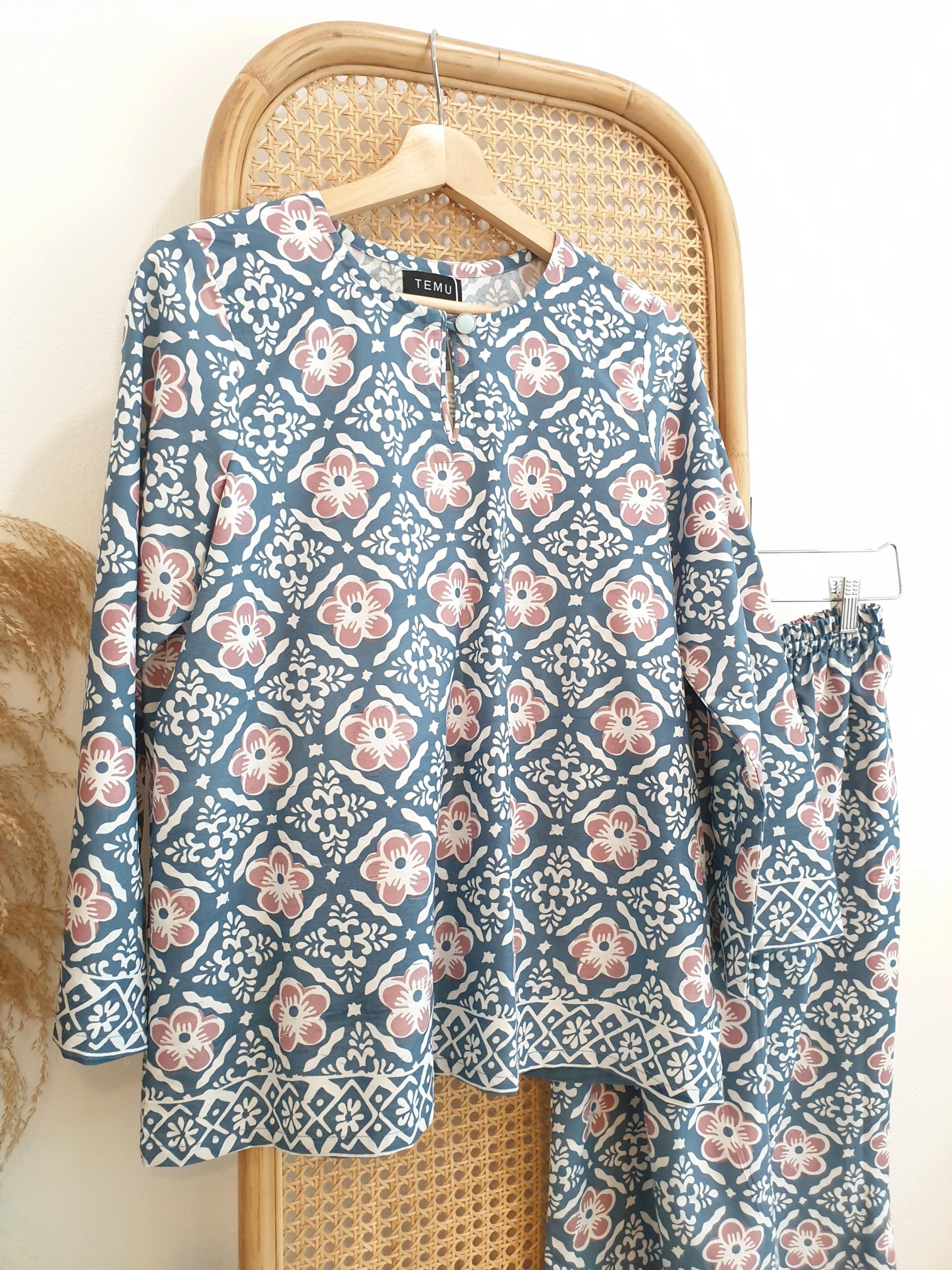 8A1CD087-737C-443C-A943-9FDB945E05AD