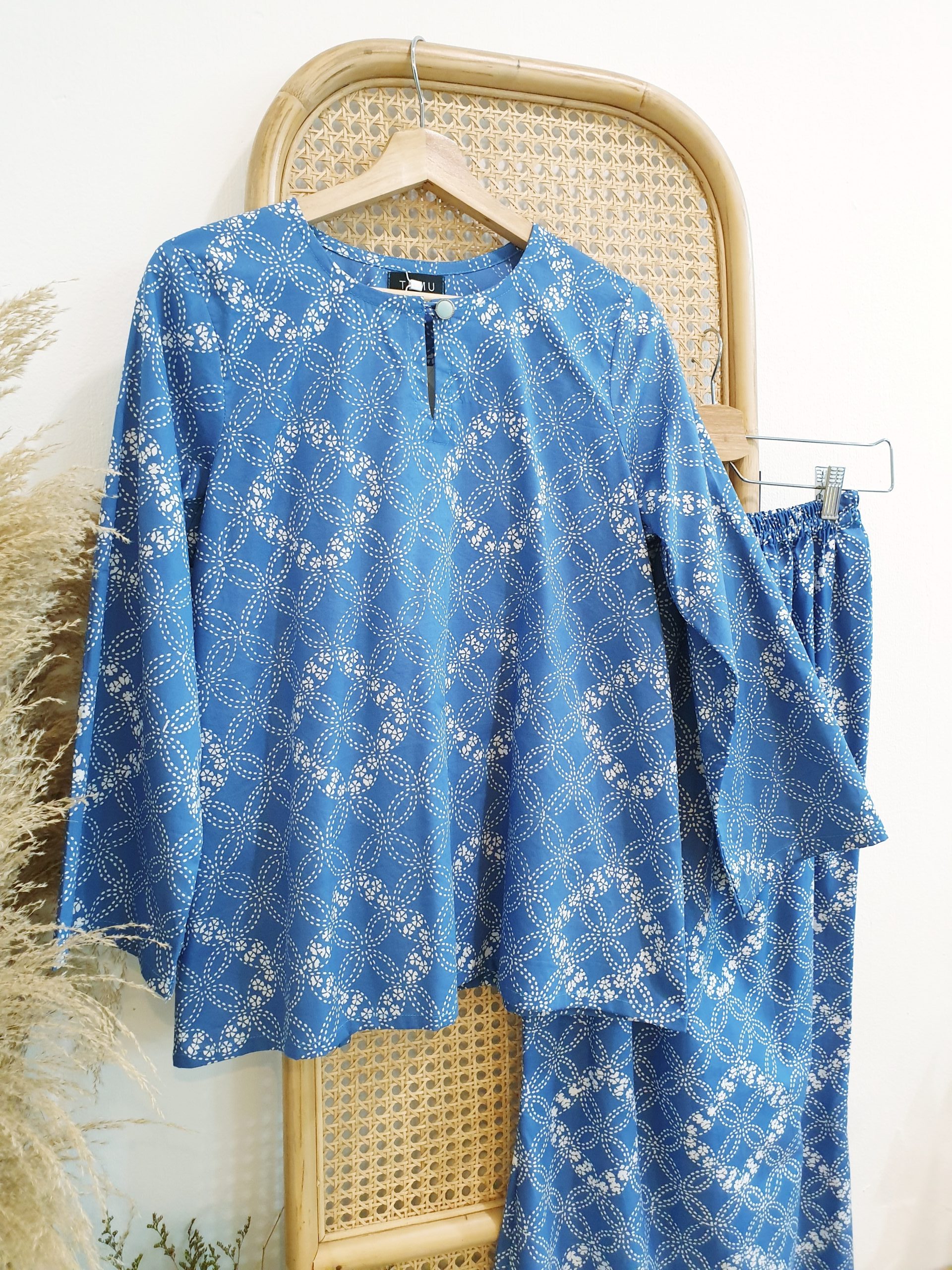 94A27ACA-C43C-4569-849A-39C6183FCF26