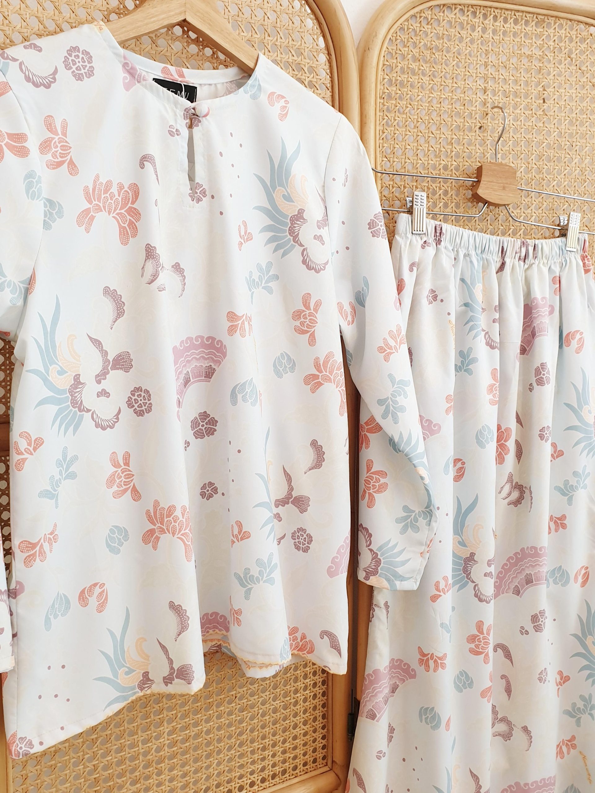 23678467-42F2-4C5F-9BA6-CE29F999E795