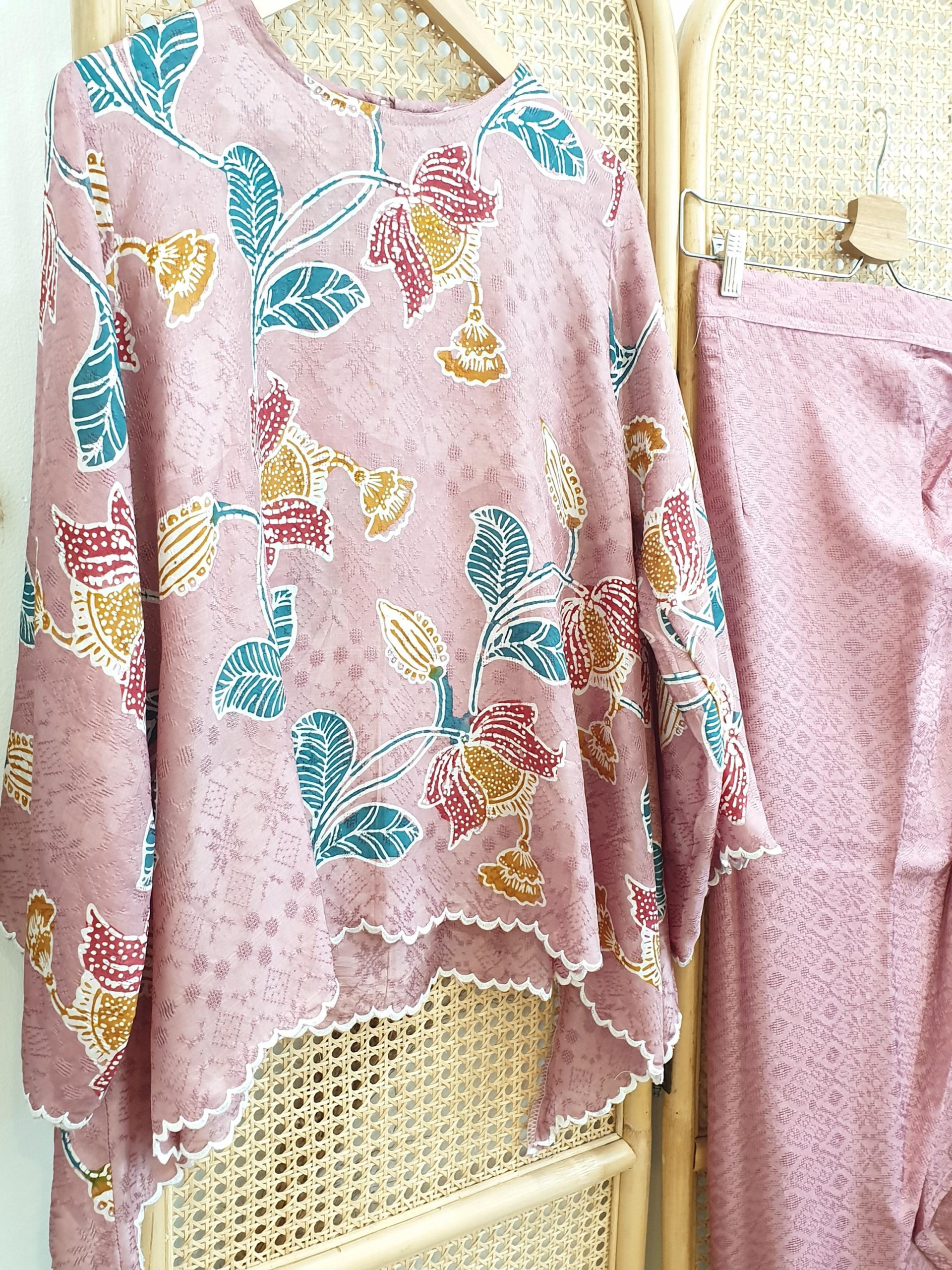 268BC94E-B60D-43EF-9AC9-F20185B35D8E